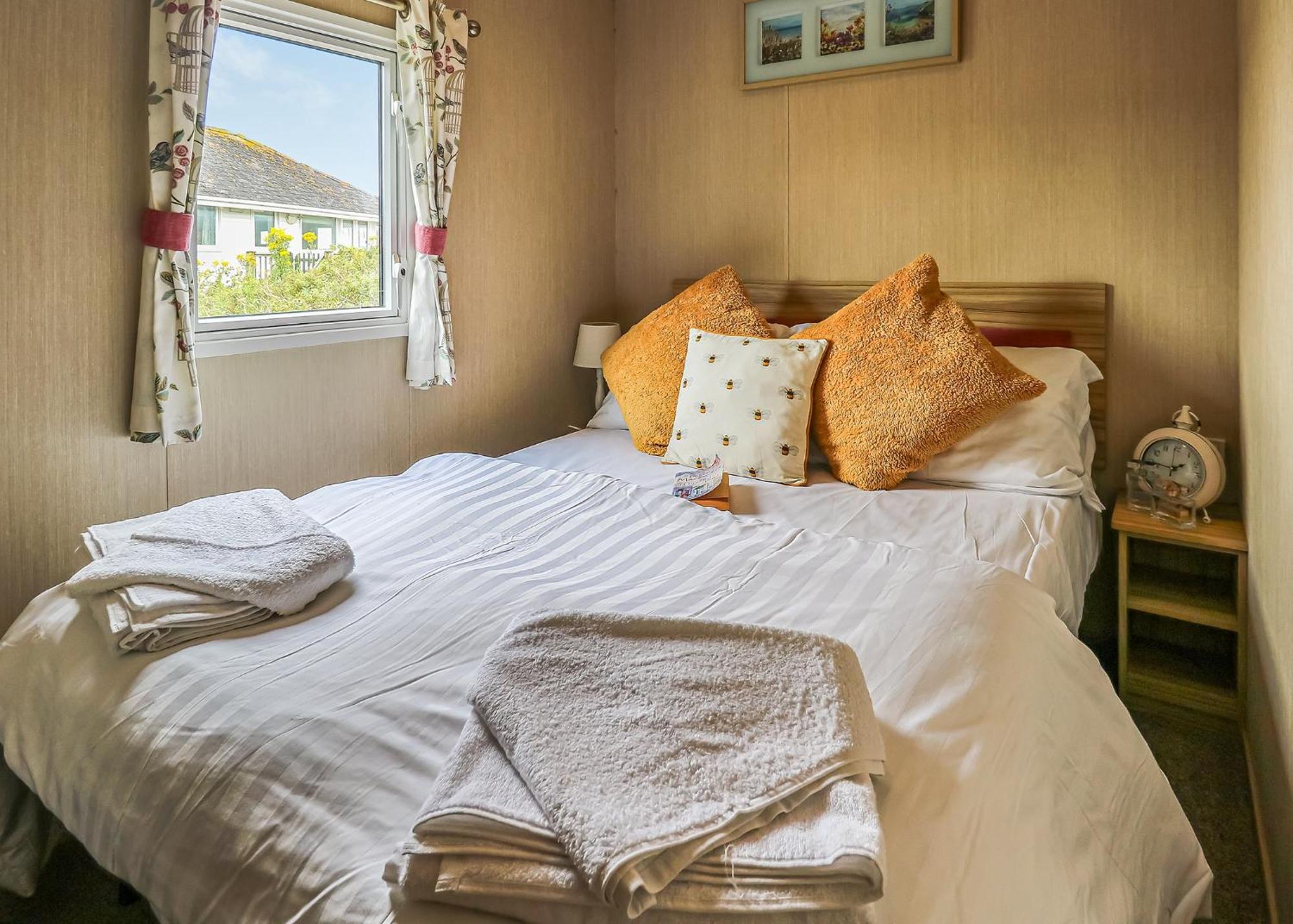 Hotel Waters Edge Leisure Park Cardigan Exteriér fotografie