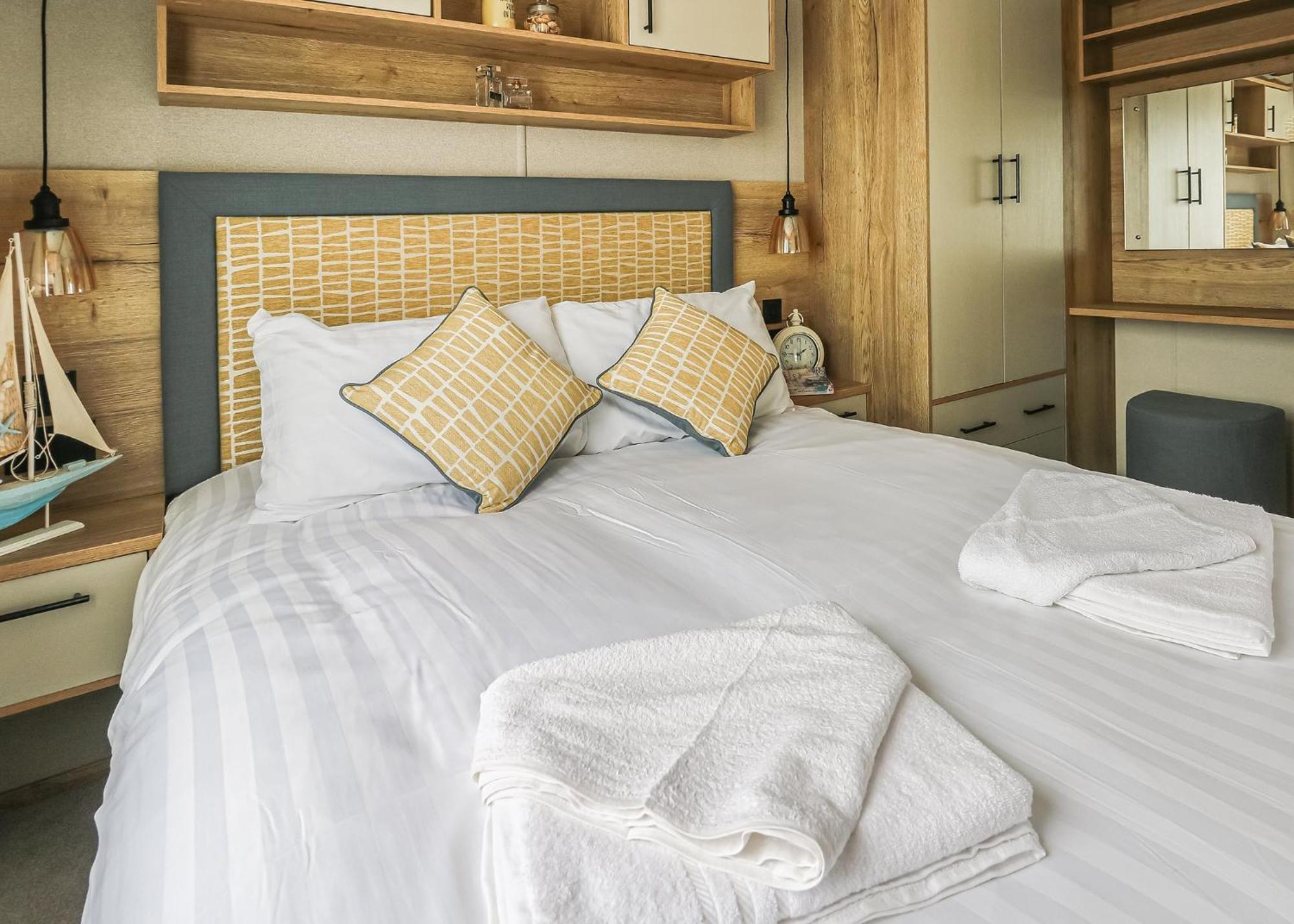 Hotel Waters Edge Leisure Park Cardigan Exteriér fotografie