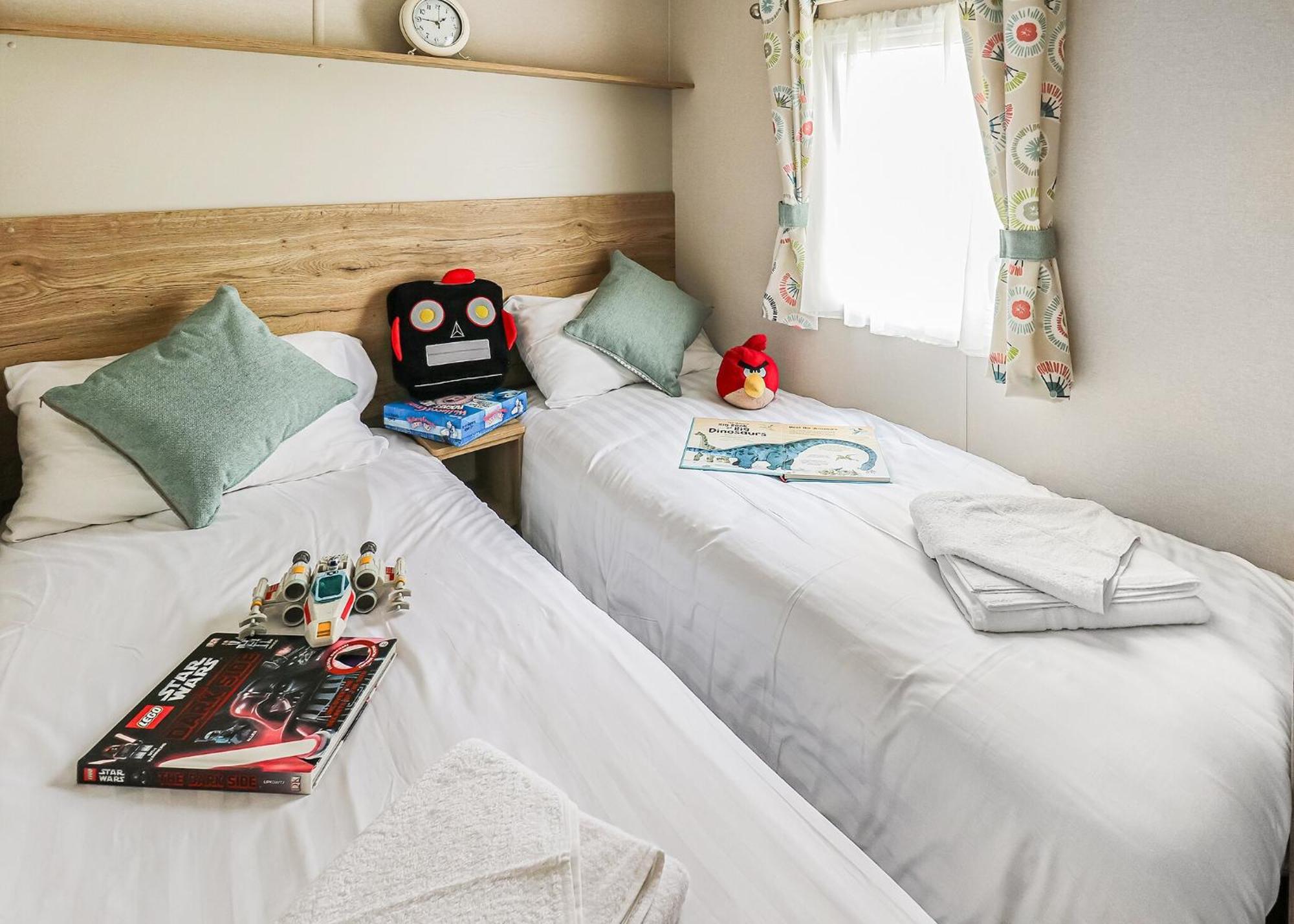 Hotel Waters Edge Leisure Park Cardigan Exteriér fotografie