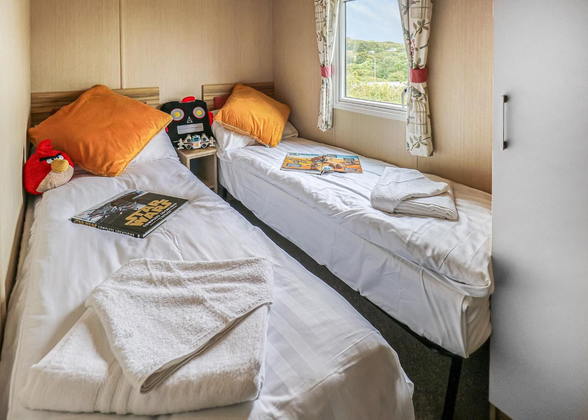 Hotel Waters Edge Leisure Park Cardigan Exteriér fotografie