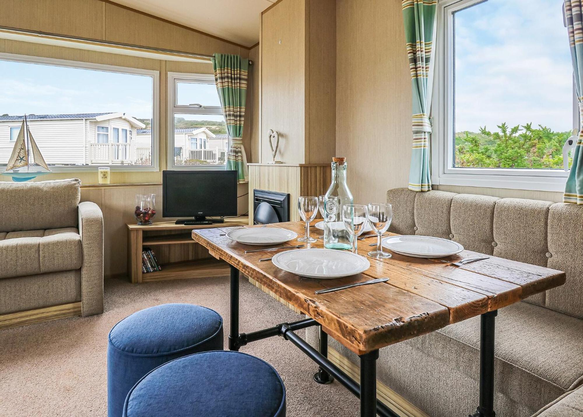 Hotel Waters Edge Leisure Park Cardigan Exteriér fotografie